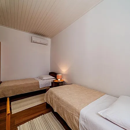 By The Sea Prizba, Korcula - 24647 Apartamento *