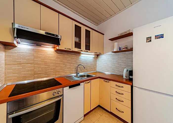 By The Sea Prizba, Korcula - 24647 *